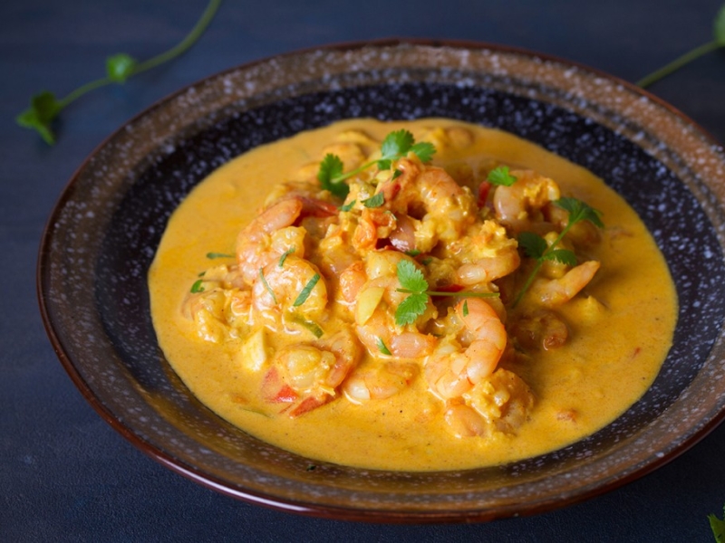 Curry de crevettes au lait de coco et au cumin