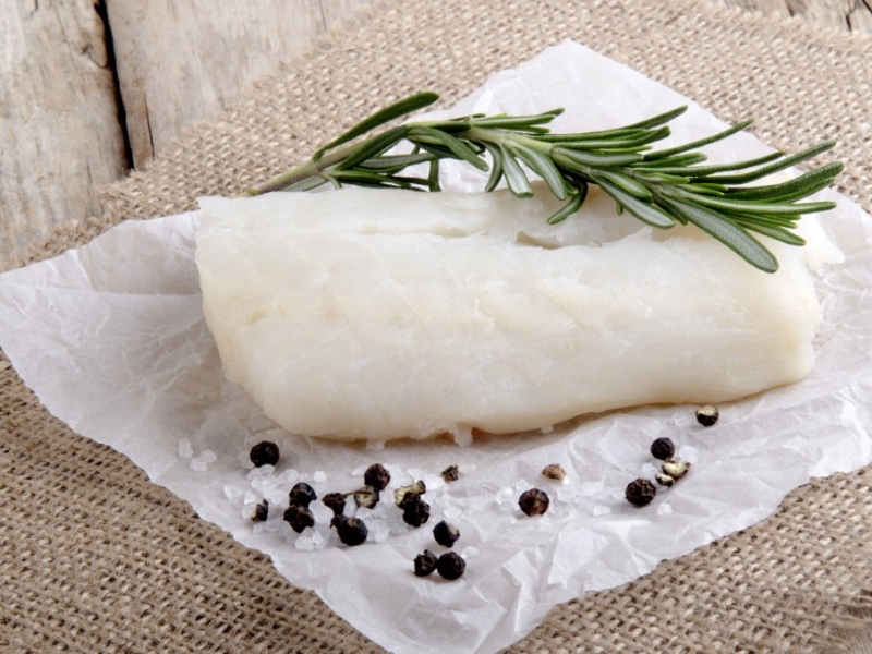 Papillotes de cabillaud aux endives, mayonnaise et cinq baies