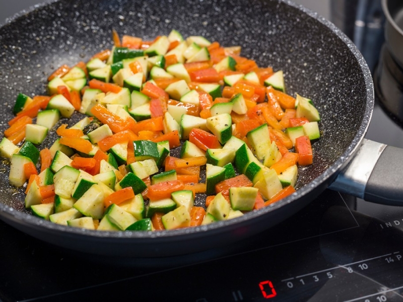 Wok de courgettes à la coriandre